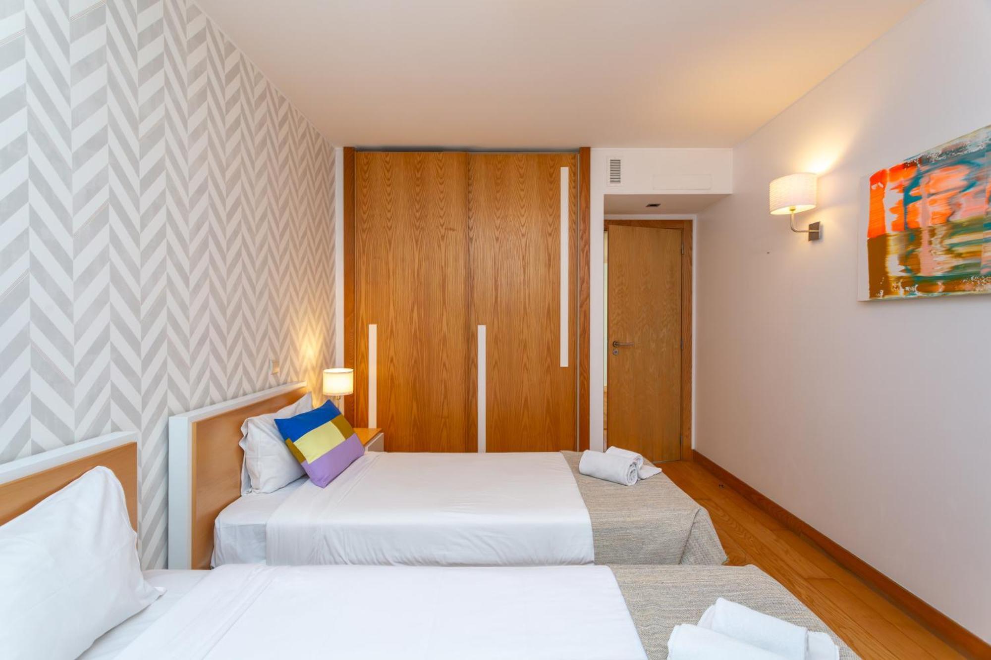 Beguest Premium Lisbon Suites Exterior photo